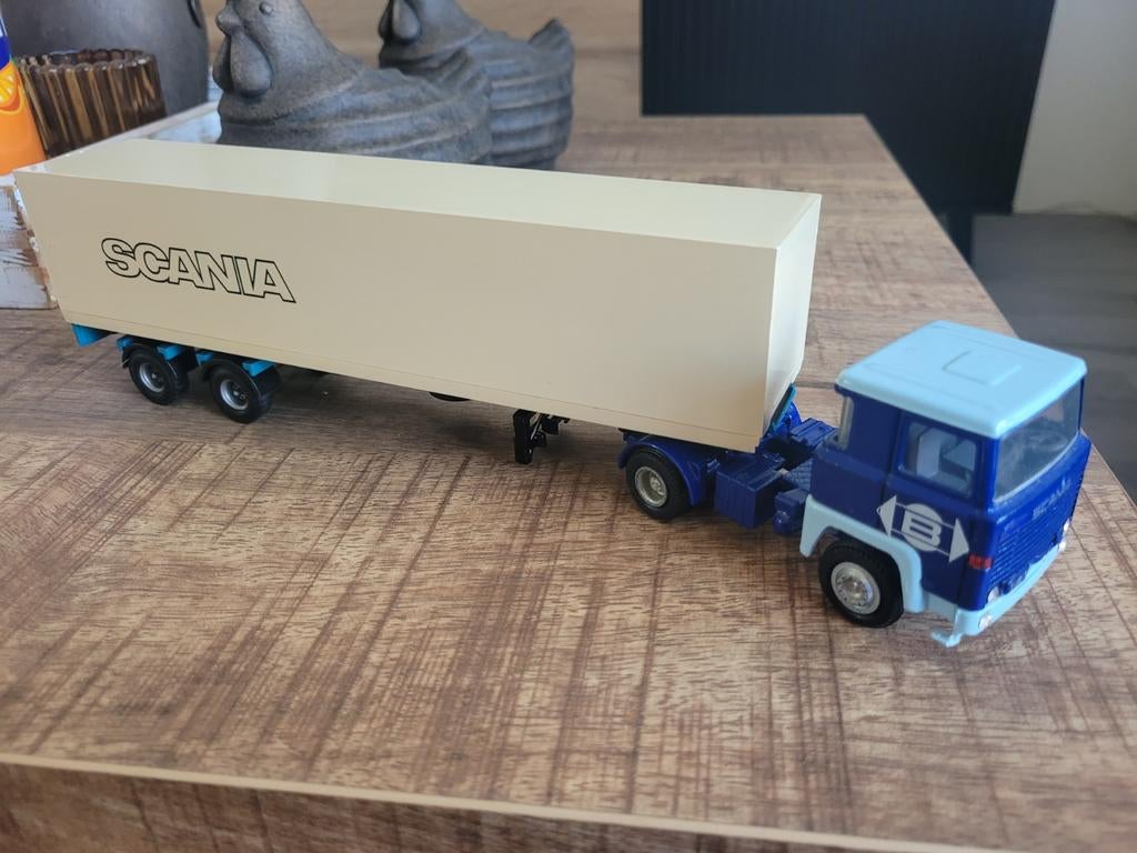Scania Berkelaar trekker met demo oplegger, Hobby en Vrije tijd, Modelauto's | 1:50, T, T, Zo goed als nieuw, Tekno