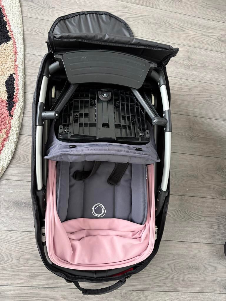 Bugaboo Bee5 kinderwagen met roze kap, Bugaboo, Verstelbare duwstang, Zo goed als nieuw, Ophalen