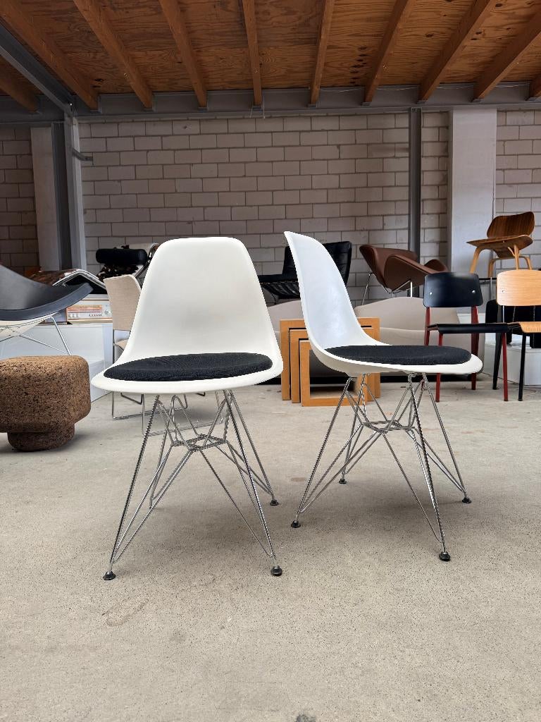 Vitra Eames DSR chair, Huis en Inrichting, Stoelen, Ophalen, Gebruikt, Wit, X