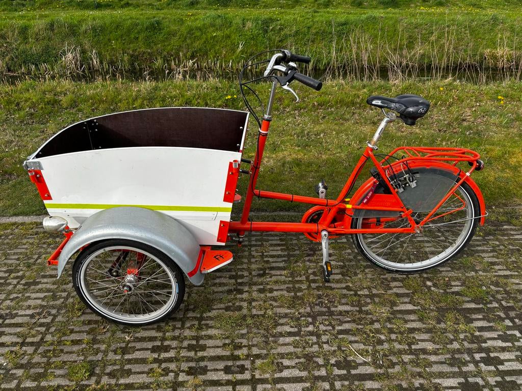 Stevige Bakfiets - Ideaal voor de hond, goederen, kids, Ophalen, Gebruikt, 2 kinderen, Fietsfabriek