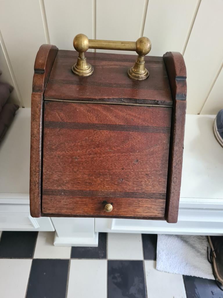 antieke turf/kolenkist, Ophalen