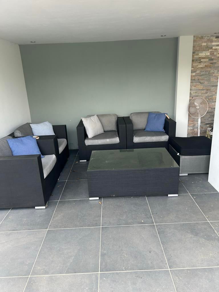 Tuinset met 4 stoelen, hocker en tafel, Ophalen, 4 zitplaatsen, Gebruikt, Wicker