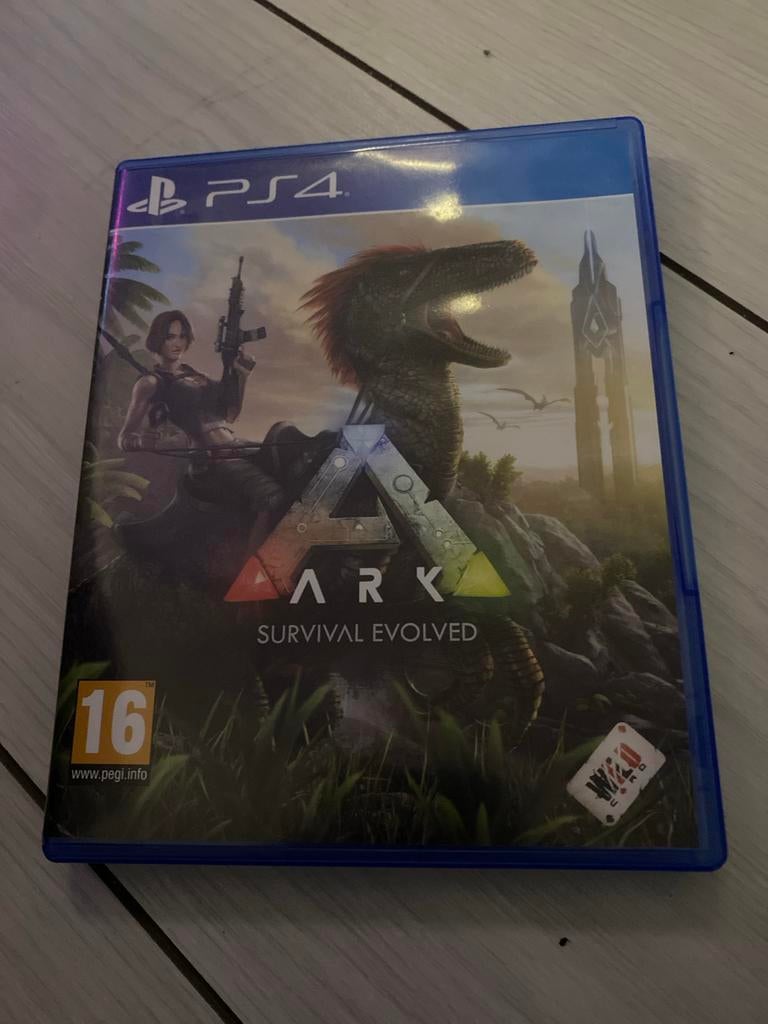 ARK: Survival Evolved PS4 - Overleef in een dinowereld, Spelcomputers en Games, Games | Sony PlayStation 4, 2 spelers, Eén computer