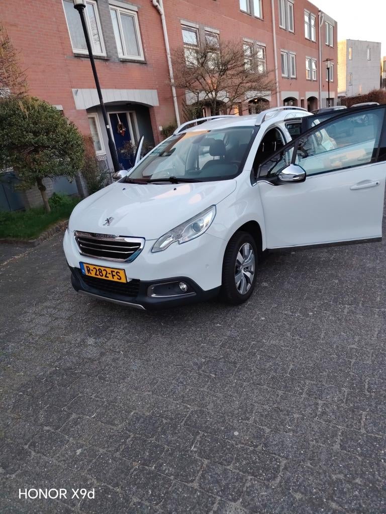 Peugeot 2008 (2014), Auto's, Automaat, Achterwielaandrijving, Wit, Particulier