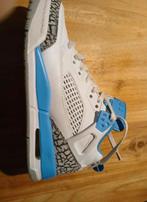 Jordan 3 sneakers wit met blauw, Ophalen, Schoenen, Zo goed als nieuw, Jongen