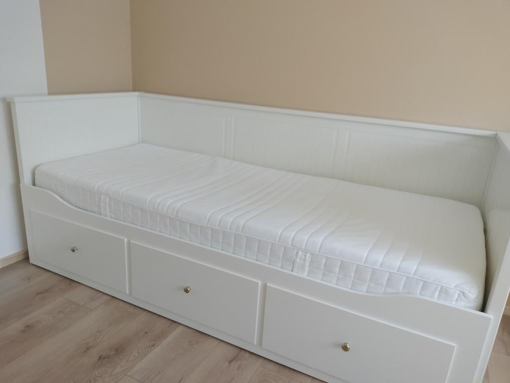 Hemnes bed, Ophalen, Zo goed als nieuw, Hoogslaper