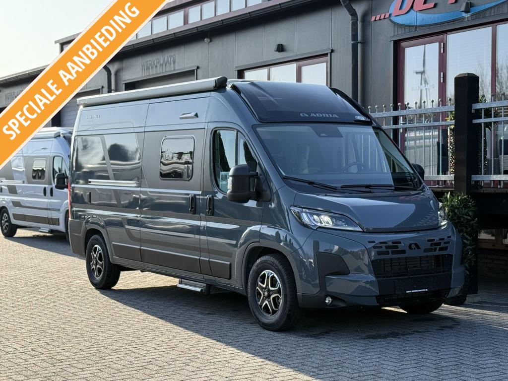 Adria Twin 600 SPB -AUTOMAAT- VOORRAAD OPRUIMING, Caravans en Kamperen, Campers, Ringverwarming, Fiat, Luifel, Tot en met 2