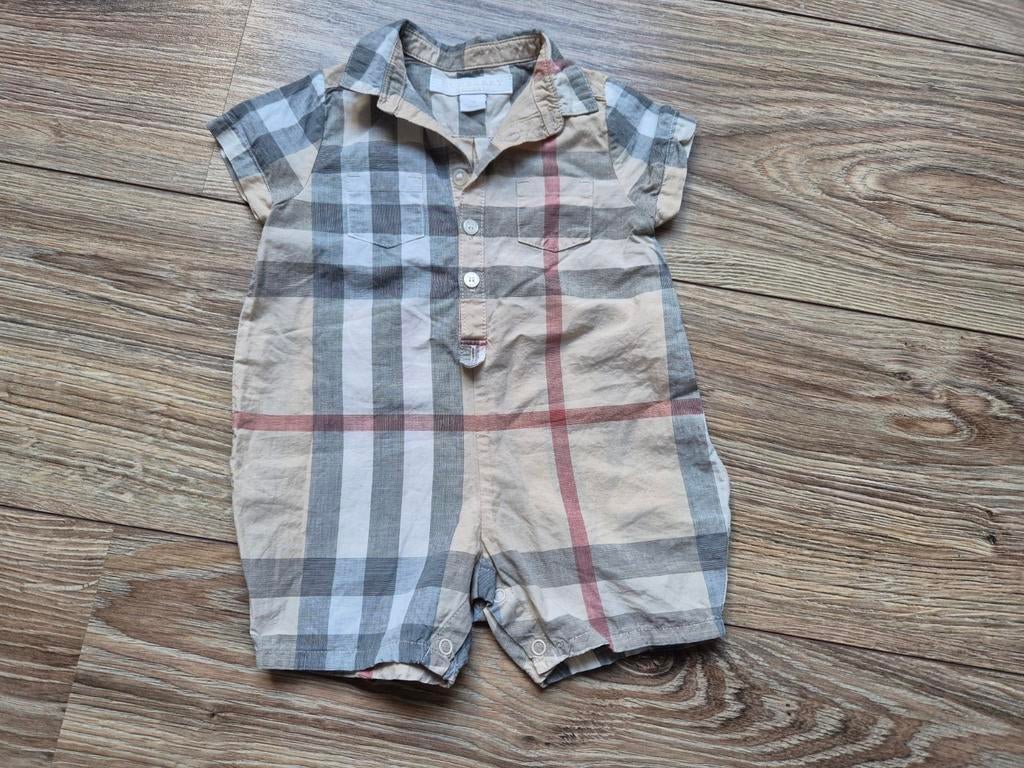 Burberry zomerpakje maatje 62, Nieuw, Ophalen of Verzenden, Pakje, Jongetje