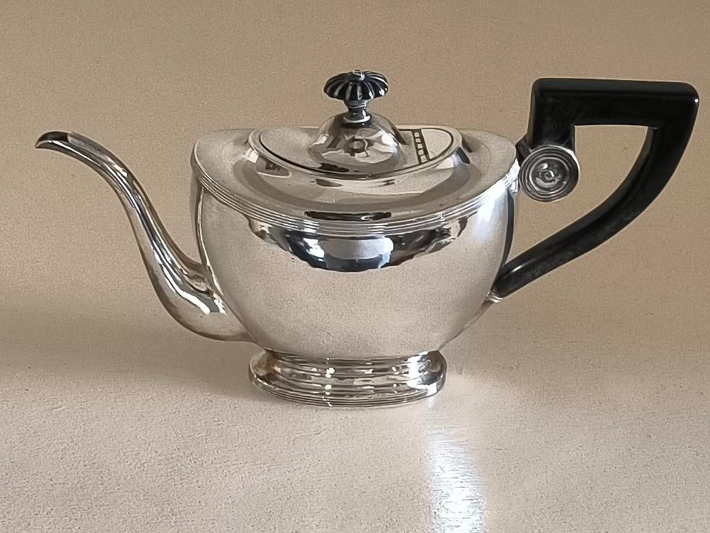 Antiek zilver theepot Antwerpen Zuiderlijke Nederlanden, Ophalen of Verzenden, Zilver