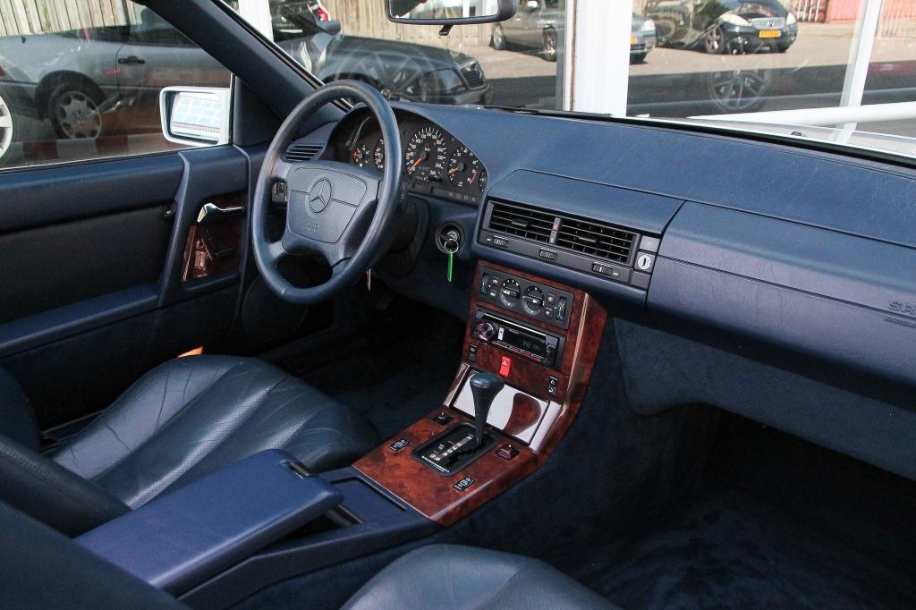 Mercedes-Benz SL-Klasse 300 SL-24 (bj 1993, automaat), Auto's, Oldtimers, 232 pk, Zwart, Cabriolet, Bedrijf