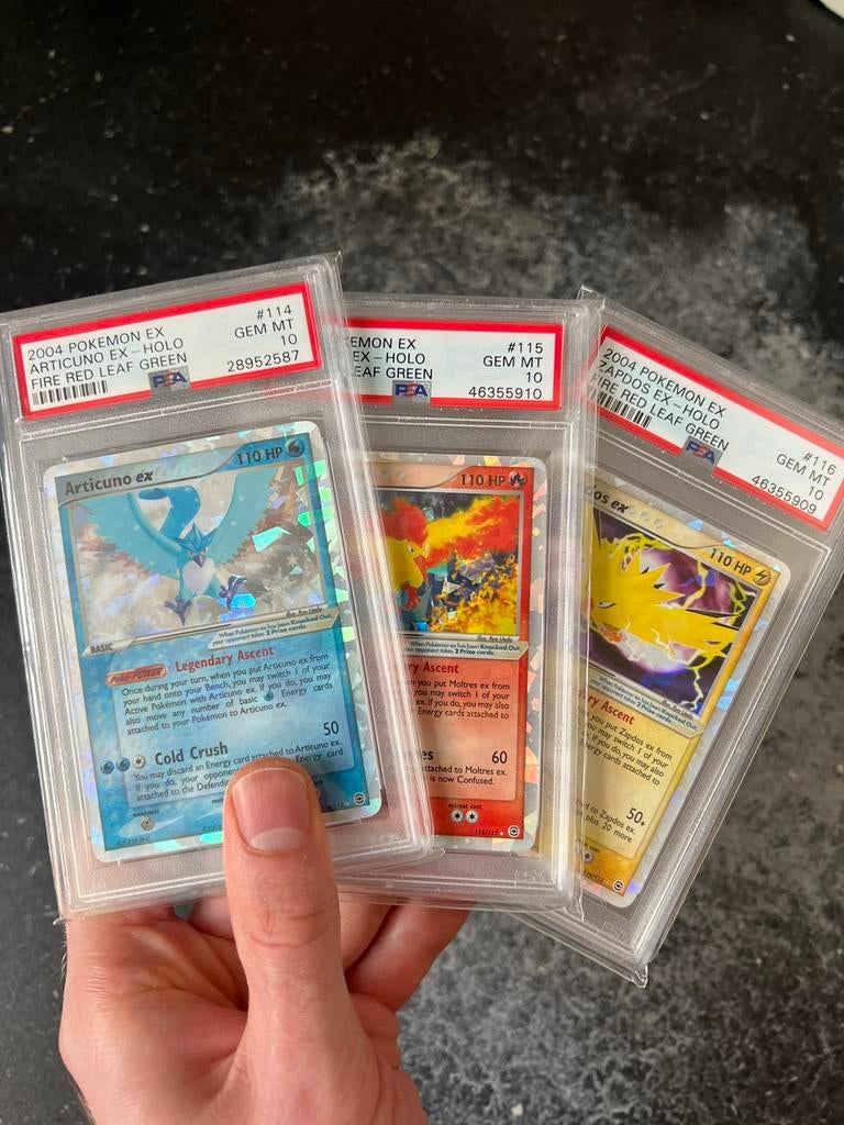 Articuno, Moltres & Zapdos low pop PSA 10, Hobby en Vrije tijd, Verzamelkaartspellen | Pokémon, Ophalen, Zo goed als nieuw, Meerdere kaarten