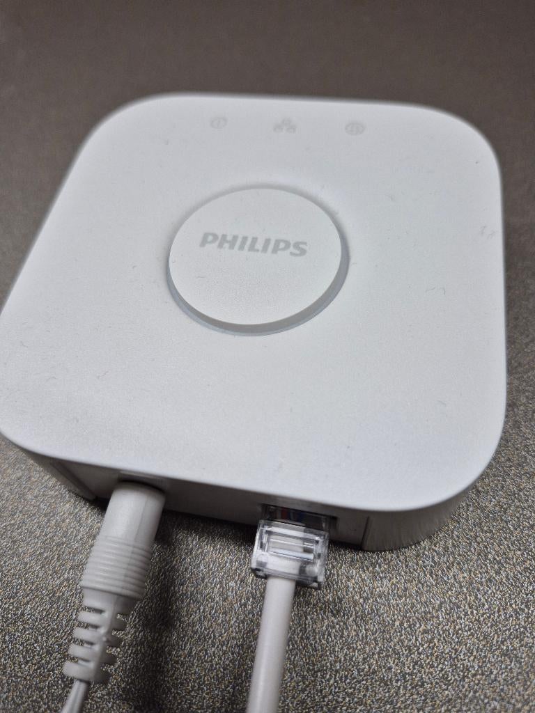 2x Philips Hue Bridge v2, Ophalen of Verzenden