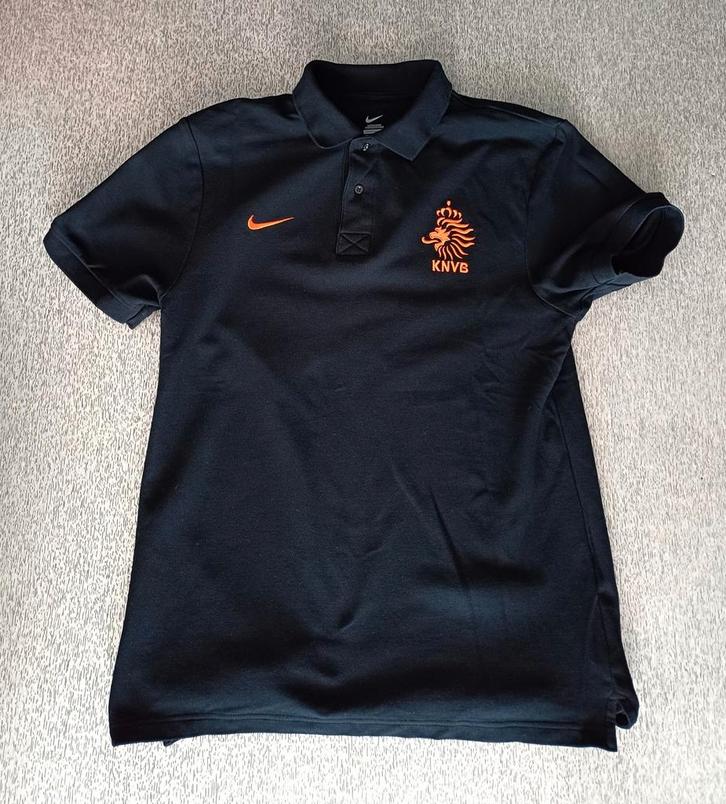 Nike Nederlands Elftal 2012 Cotton Polo (M), Sport en Fitness, Voetbal, Zo goed als nieuw, Shirt, Maat M, Ophalen of Verzenden