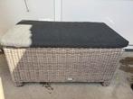 Mooi wicker bankje met kussen, Ophalen, Gebruikt, Wicker