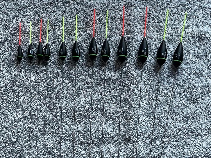 adv 214 / NIEUW set 12 dobbers MAVER, Watersport en Boten, Hengelsport | Witvissen, Nieuw, Dobber of Lood, Ophalen of Verzenden