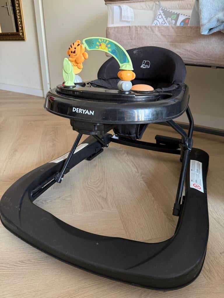 Deryan loopstoel, Kinderen en Baby's, Speelgoed | Babyspeelgoed, Ophalen, Gebruikt, Overige typen, Met wieltjes