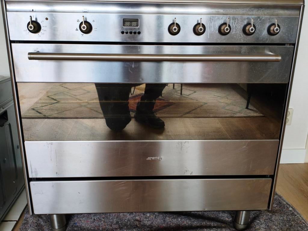 Smeg 90cm 5-pits gasfornuis, Witgoed en Apparatuur, Fornuizen, Ophalen