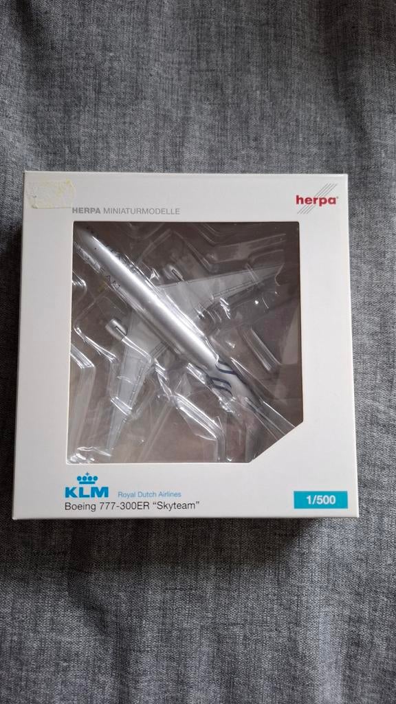 Herpa 1:500 KLM B777-300 Skyteam, Computers en Software, Ophalen of Verzenden, Zo goed als nieuw