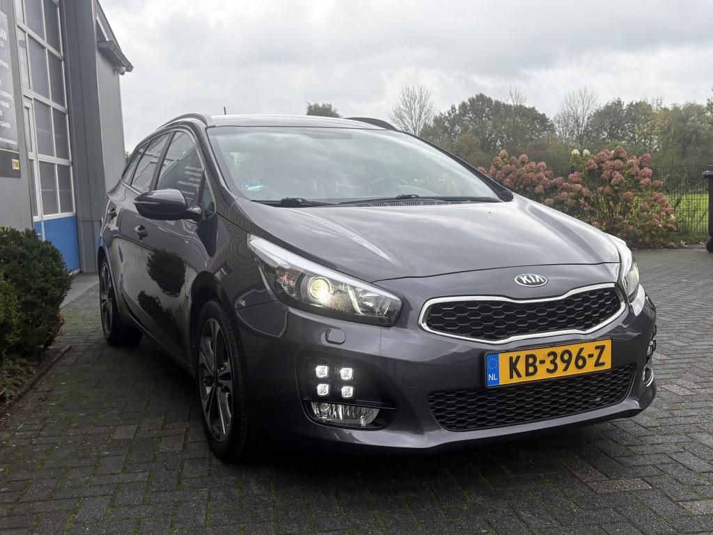 Kia cee'd Sportswagon 1.0 T-GDi GT-Line CAMERA-STOELVWRMNG-L, Keurmerk '100% Onderhouden', Gebruikt, Euro 6, Elektrische ramen