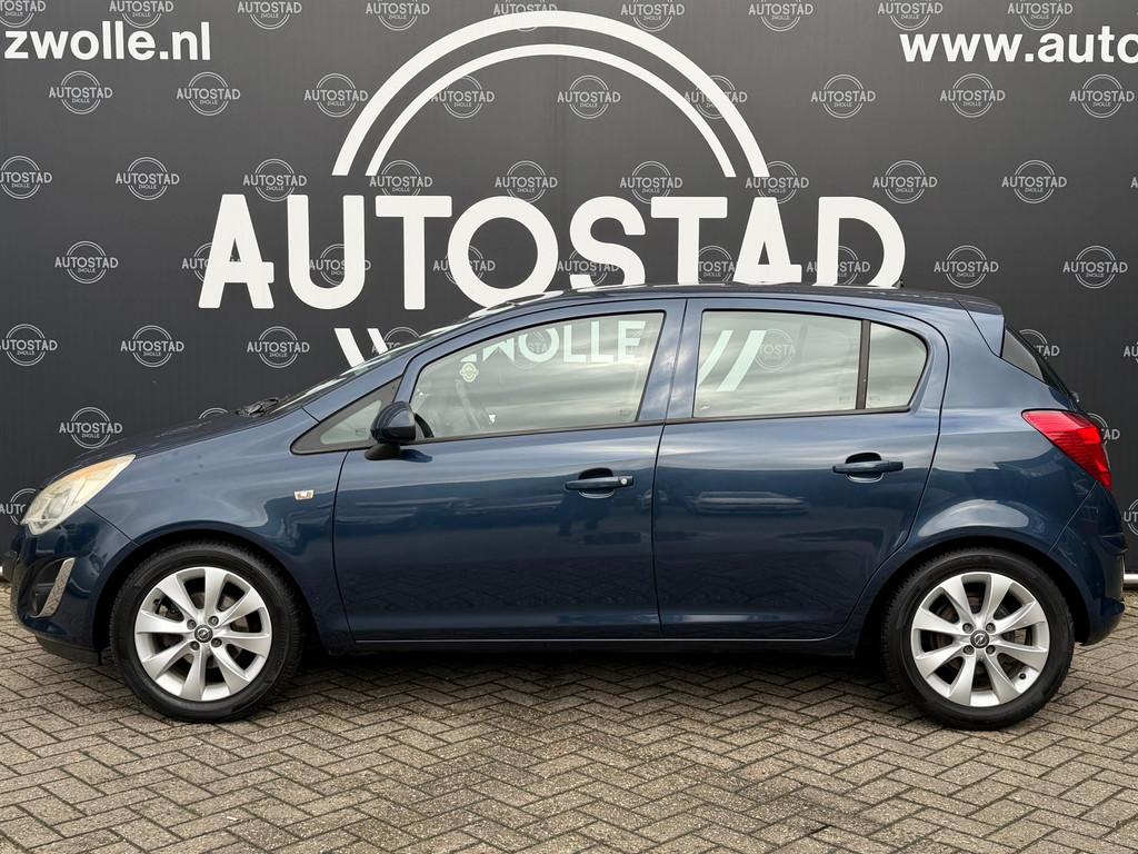 Opel Corsa 1.4-16V Cosmo APK / Navi / Airco / NAP / Cruise C, Auto's, Voorwielaandrijving, Euro 5, Navigatiesysteem, 1398 cc