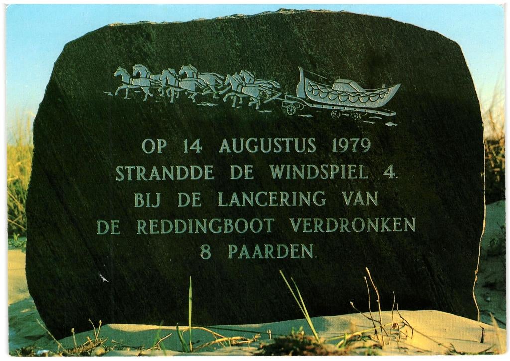 801461 Ameland Gedenksteen Hollum Nette kaart Onbeschreven