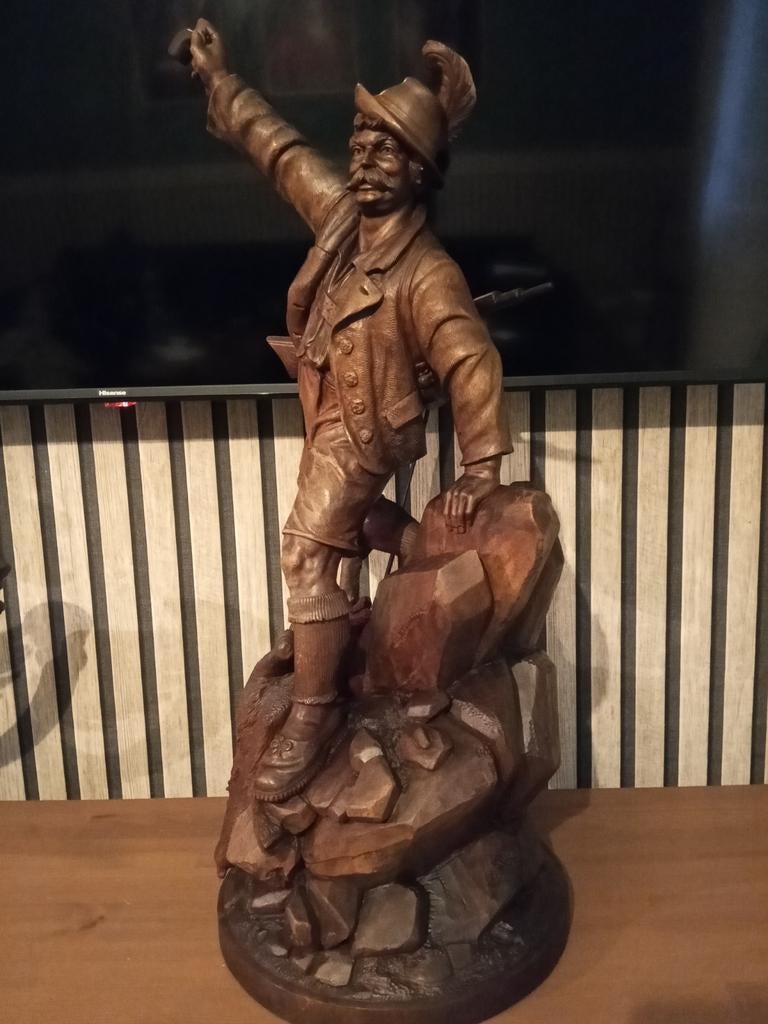 Antiek Houten Jager Beeld - Handgesneden black forest, schwa, Antiek en Kunst, Kunst | Beelden en Houtsnijwerken, Beeld, Hout