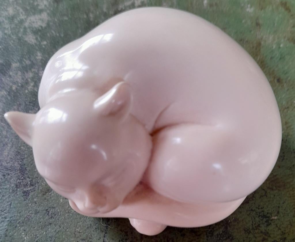 Kat - Netsuke-stijl - Franklin Mint Curiosakabinet Katten, Ophalen of Verzenden, Zo goed als nieuw, Dier