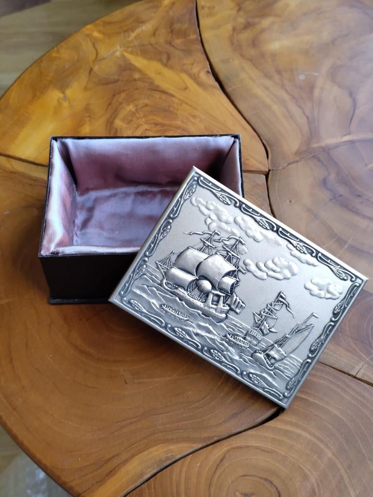 Antiek juwelenkistje, Antiek en Kunst, Ophalen of Verzenden