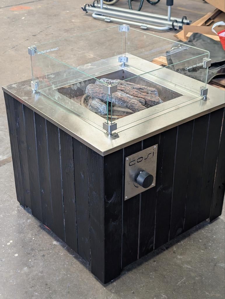 Cosi buiten haard, vuurtafel, 70x70, als nieuw, gashaard., Tuin en Terras, Vuurtafels, Ophalen