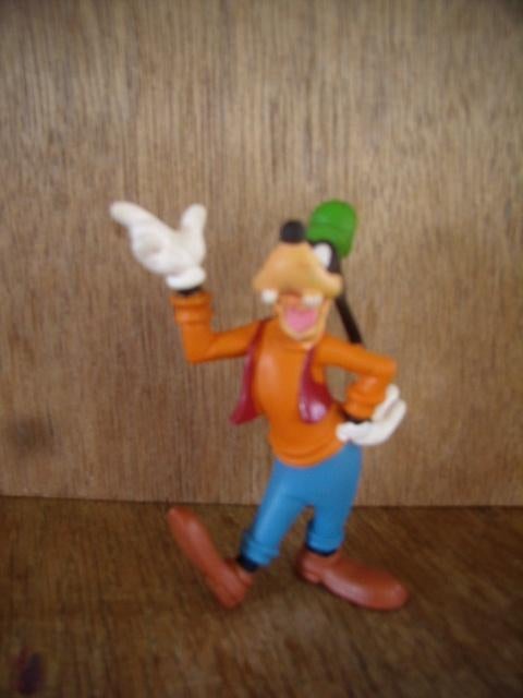 Disney Goofy pop Bullyland-Coop 9cm, Ophalen of Verzenden, Goofy of Pluto, Nieuw, Beeldje of Figuurtje