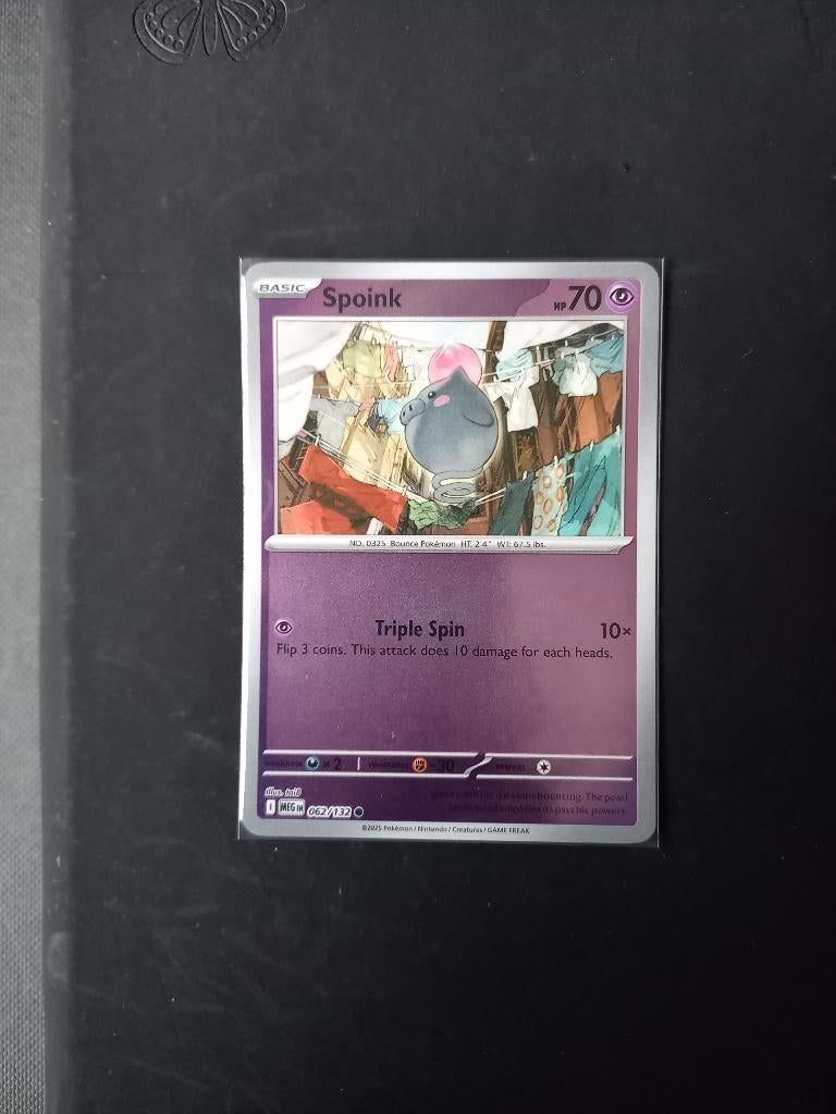 9266. Nieuwe Pokemon Kaart holofoil SPOINK HP 70 (062/132), Verzenden, Nieuw, Losse kaart, Foil