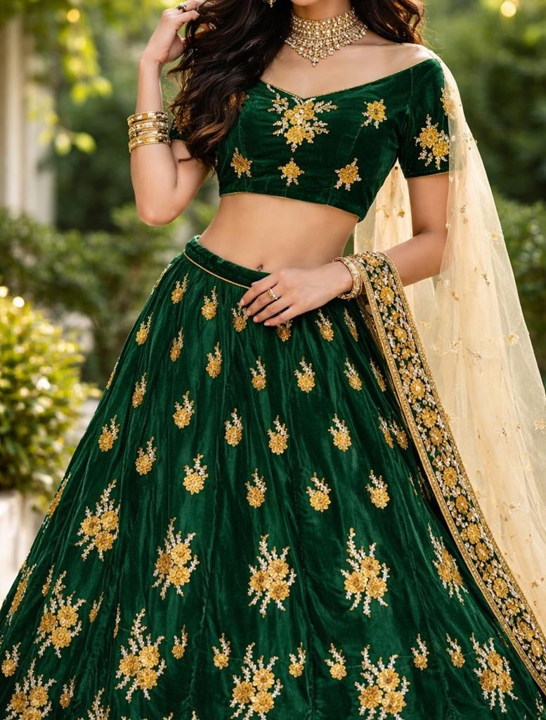 Groene lengha, met goud zilveren bewerking, Ophalen of Verzenden, Zo goed als nieuw, Groen, Overige typen