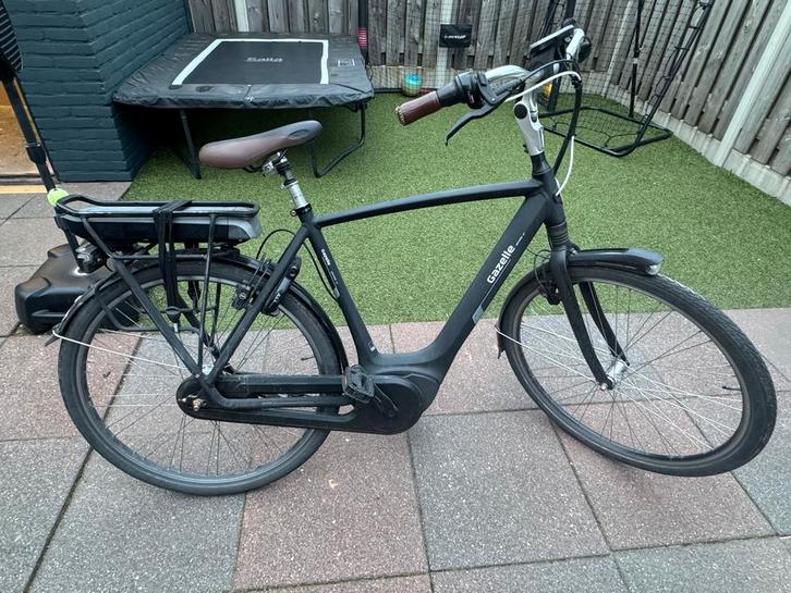 Gazelle Grenoble C7 elektrische fiets met zwaardere accu, Fietsen en Brommers, Elektrische fietsen, Gebruikt, Gazelle, 50 km per accu of meer