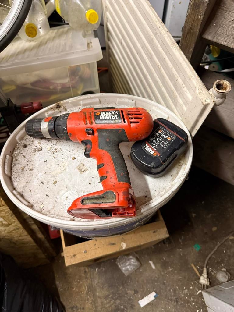 Black & Decker 12V Accu Schroefmachine, Ophalen of Verzenden, Gebruikt, Boor- en Schroefmachine