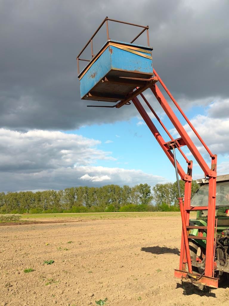 Hoogwerker /hooi pakken lader, Ophalen of Verzenden