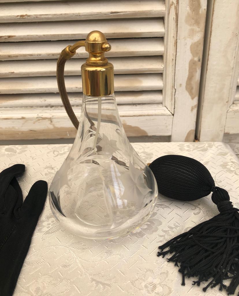 Kristal geslepen Parfumfles verstuiver, Antiek en Kunst, Curiosa en Brocante, Ophalen of Verzenden