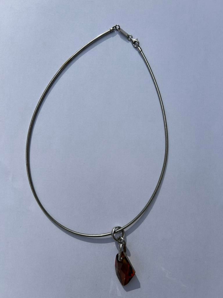 Zinzi ketting met hanger (Omega), Sieraden, Tassen en Uiterlijk, Kettingen, Met hanger, Bruin, Ophalen of Verzenden, Zo goed als nieuw