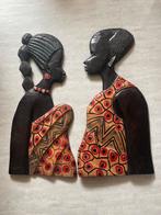 Twee Afrikaanse Wandbeelden - 68cm, Ophalen of Verzenden