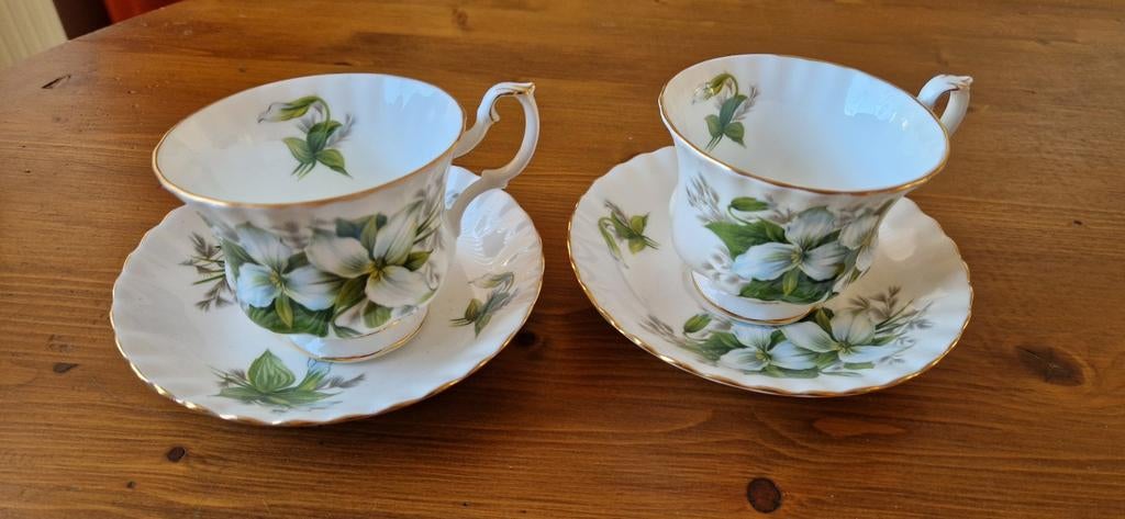 Diverse Royal Albert kop en schotels en schaal, Ophalen