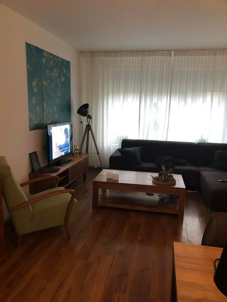 Robuuste Teakhouten Salontafel met Opbergruimte, Huis en Inrichting, Ophalen, Gebruikt, 100 tot 150 cm, Teakhout