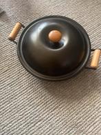 Wok pan gratis, Huis en Inrichting, Keuken | Potten en Pannen, Ophalen, Gebruikt, Gietijzer, Wok