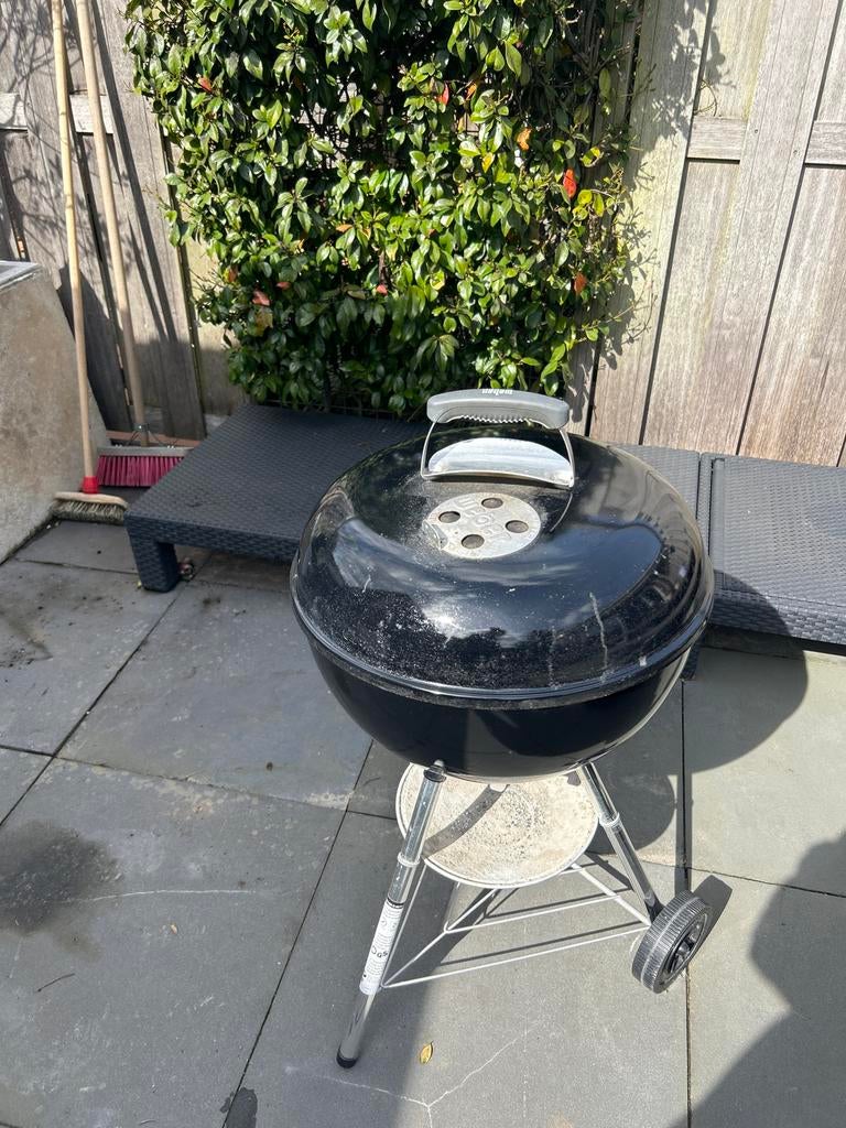 Te koop Weber bbq, Tuin en Terras, Houtskoolbarbecues, Ophalen, Gebruikt