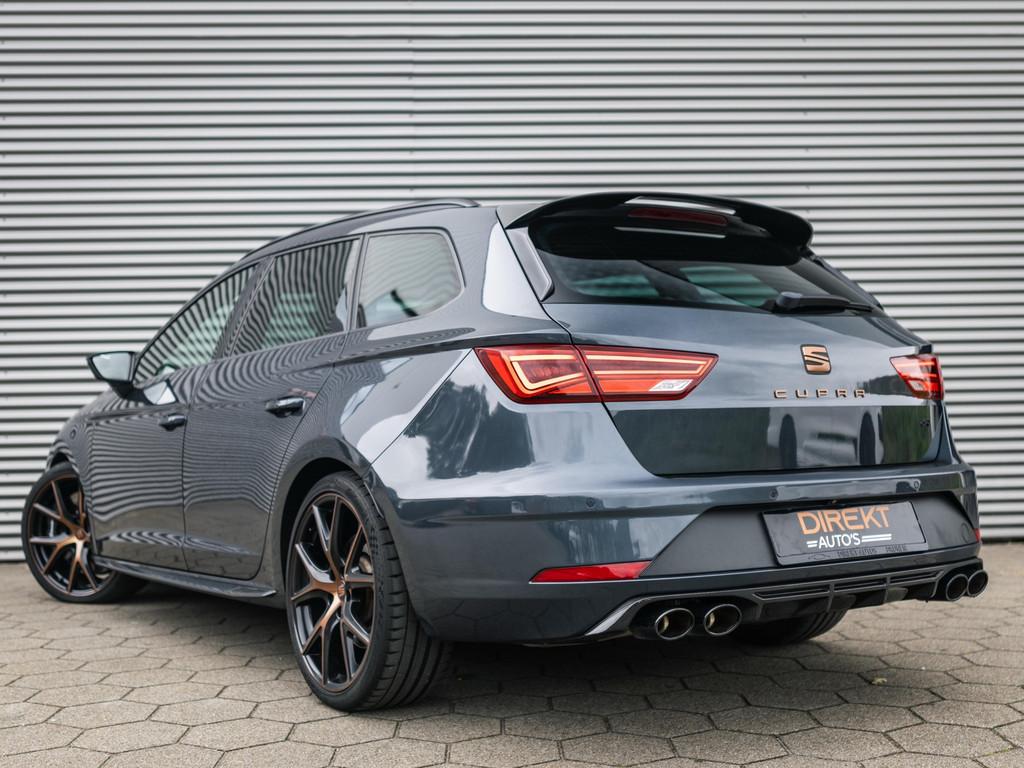 SEAT Leon ST 2.0 TSI CUPRA R 4DRIVE CARBON PANO BREMBO BEATS, Auto's, Seat, Automaat, Gebruikt, Zwart, 4 cilinders