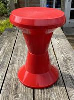Leuke Rode Tam Tam Kruk - vintage retro mid century design, Ophalen of Verzenden, Gebruikt, Kunststof