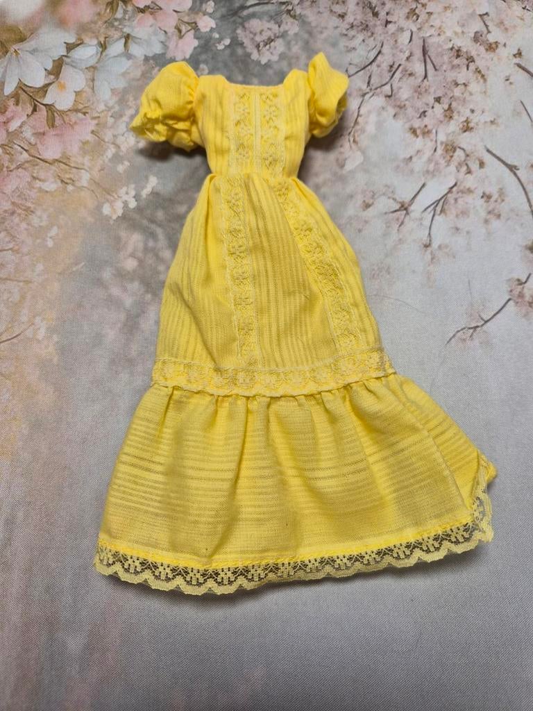 Vintage Barbie Magic Curl jurk 1981, Mattel, Mattel, Ophalen of Verzenden, Zo goed als nieuw