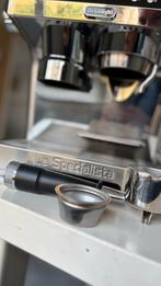 DeLonghi La Specialista Piston Espresso en koffiemachine, Ophalen, Espresso apparaat, Zo goed als nieuw, 2 tot 4 kopjes