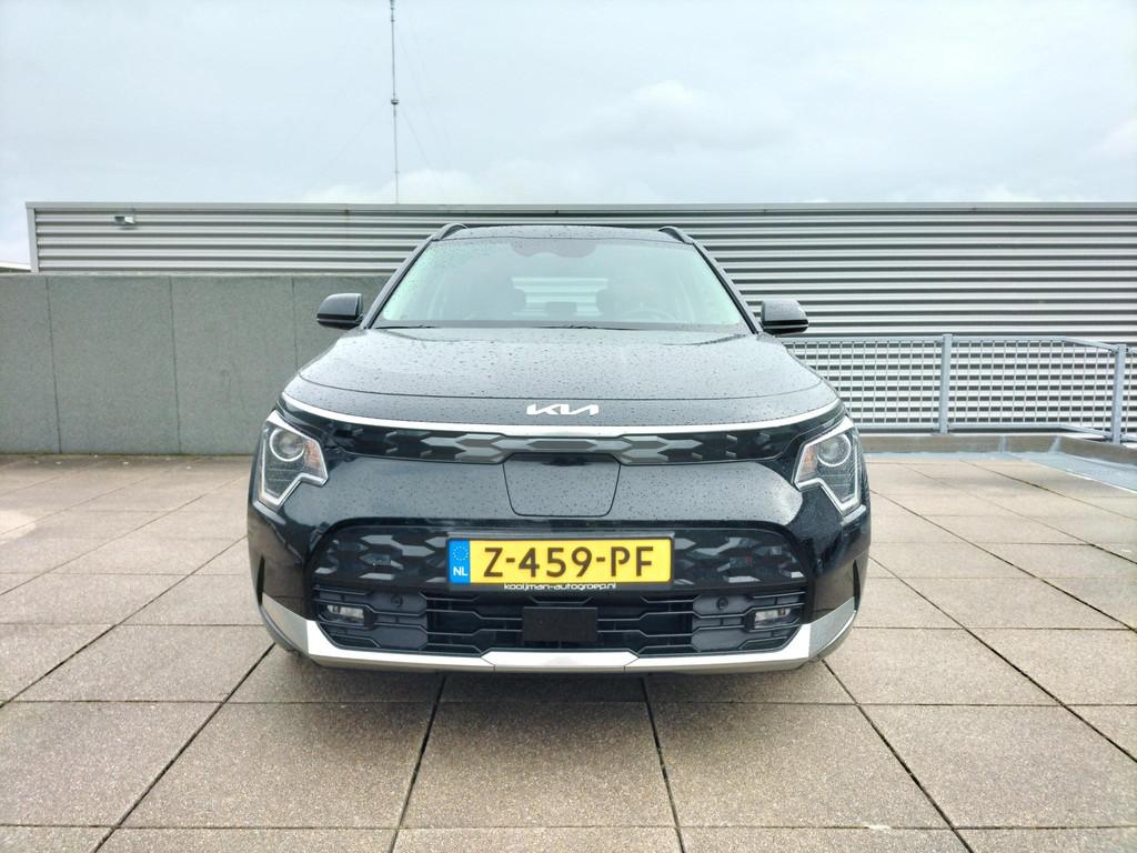 Kia Niro EV DynamicLine 64.8 kWh GRATIS WINTERBANDEN Navigat, Stof, Gebruikt, 750 kg, 1657 kg