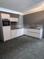 Prachtige witte keuken met Bosch en Bora apparatuur., Ophalen, Overige materialen, Wit, Hoekkeuken