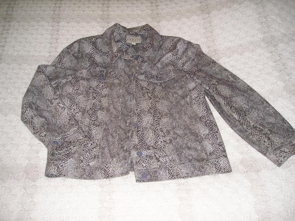 leuk apart jasje Cibyll maat 42, Ophalen, Maat 42/44 (L), Zo goed als nieuw, Jasje