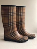 Burberry laarzen in maat 36, Kleding | Dames, Schoenen, Ophalen of Verzenden, Zo goed als nieuw, Zwart, Hoge laarzen